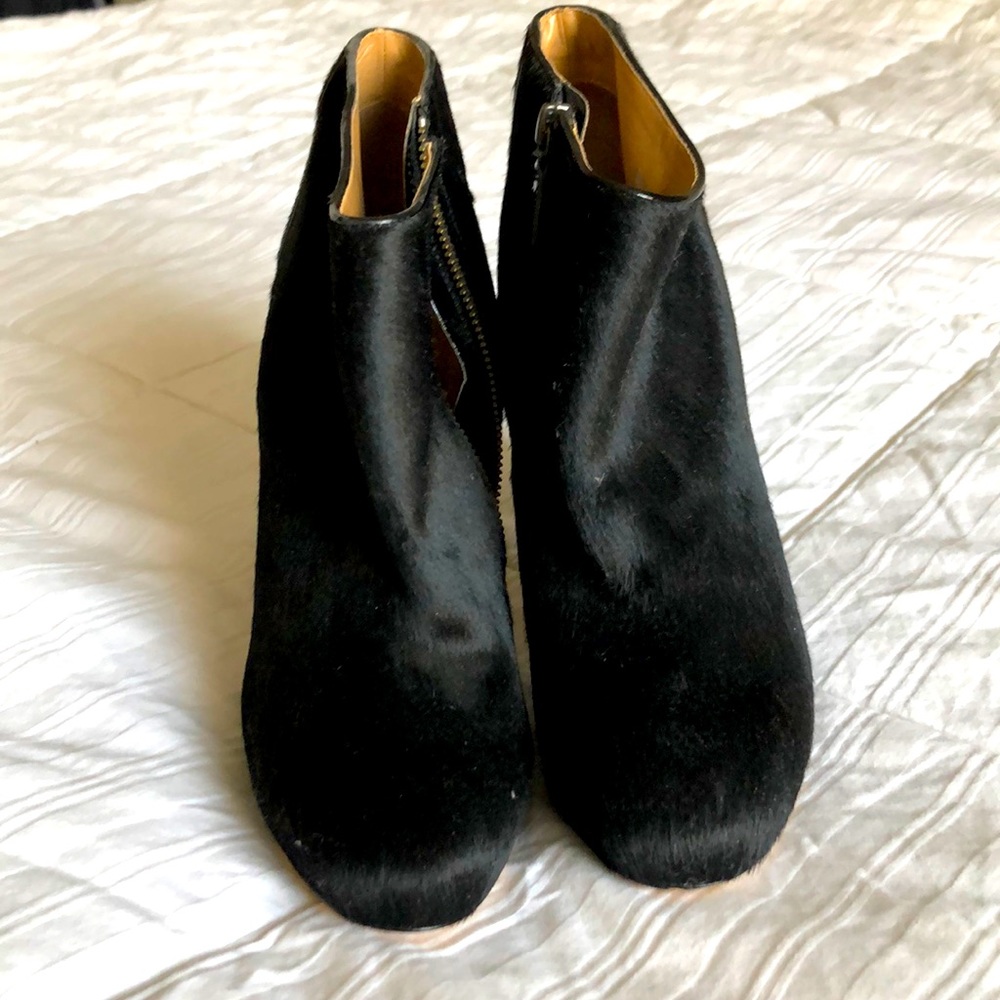 Ann Taylor mow haired boots